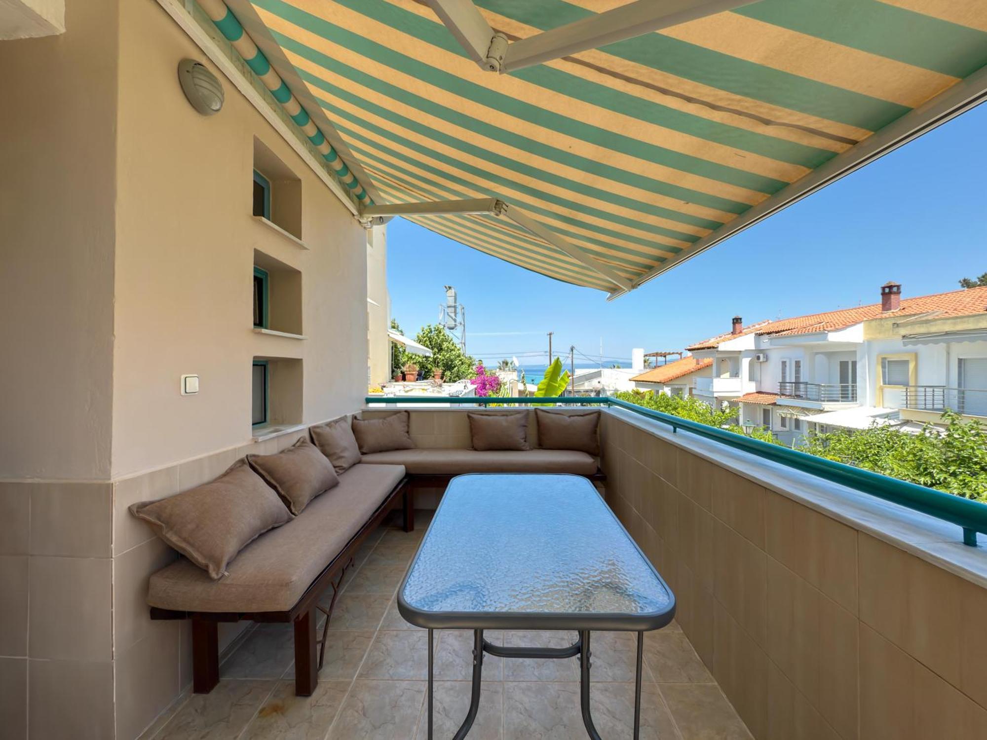 Emerald Seaside Apartment In Pefkohori Buitenkant foto